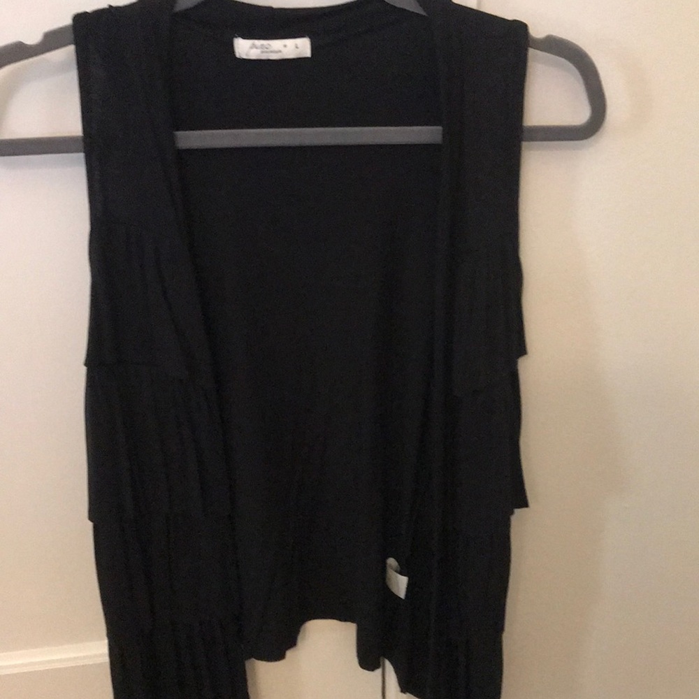 A black cute vest